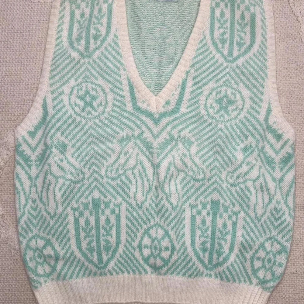 Vintage Benetton Wool Sweater Vest – Western Pastel Vibes (Size L)